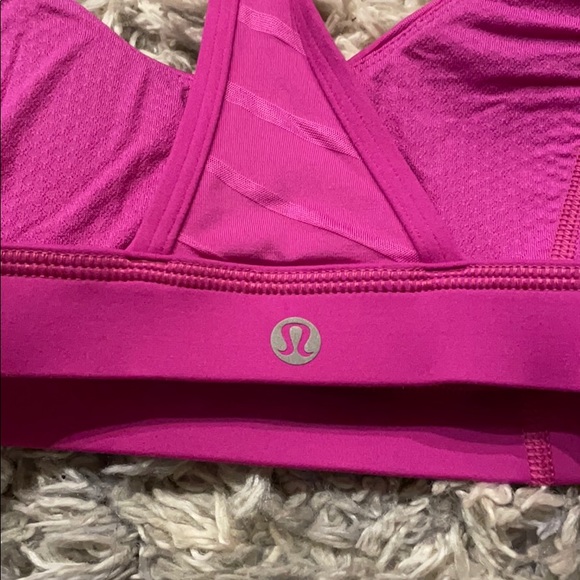 Lululemon Racerback Sports Bra HotPink - Picture 3 of 5